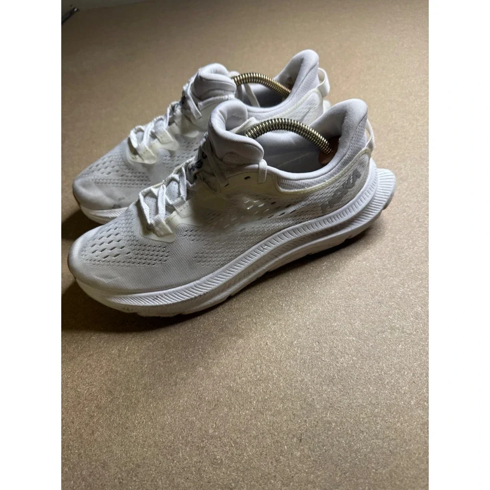 Hoka Kawana 2 White Gum Road Running Shoes Womens 8.5 1147913-WNG